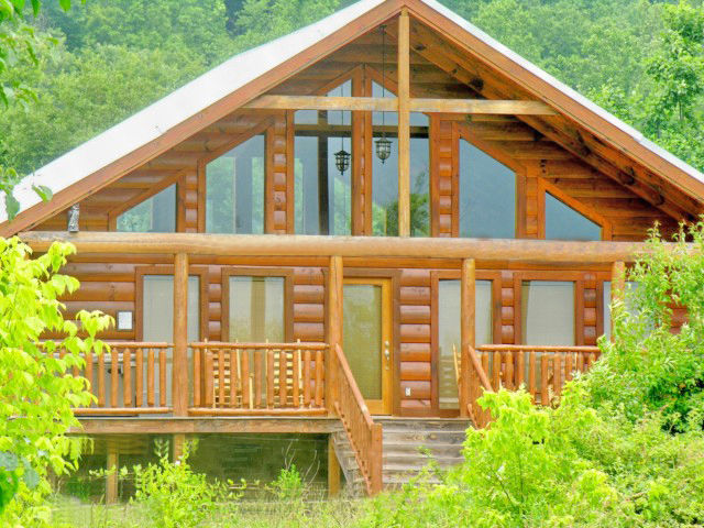 Golden Memories Cabin